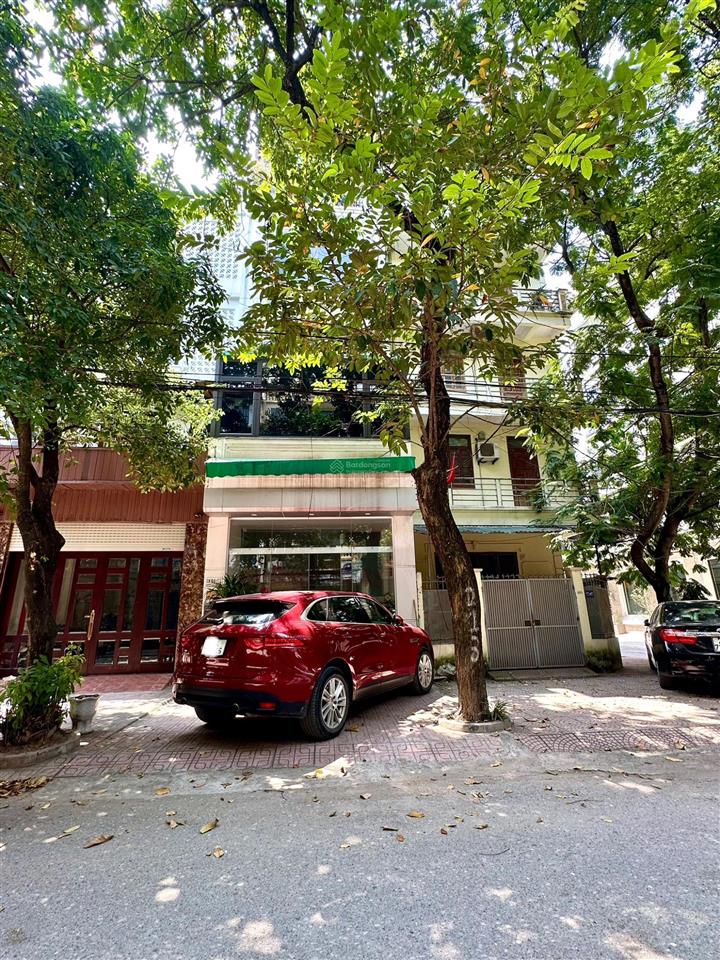 Bán gấp nhà liền kề, khu đô thị goldmark city hồ tùng mậu, 65m, 6 tầng, thang máy, kd vip, 21 tỷ