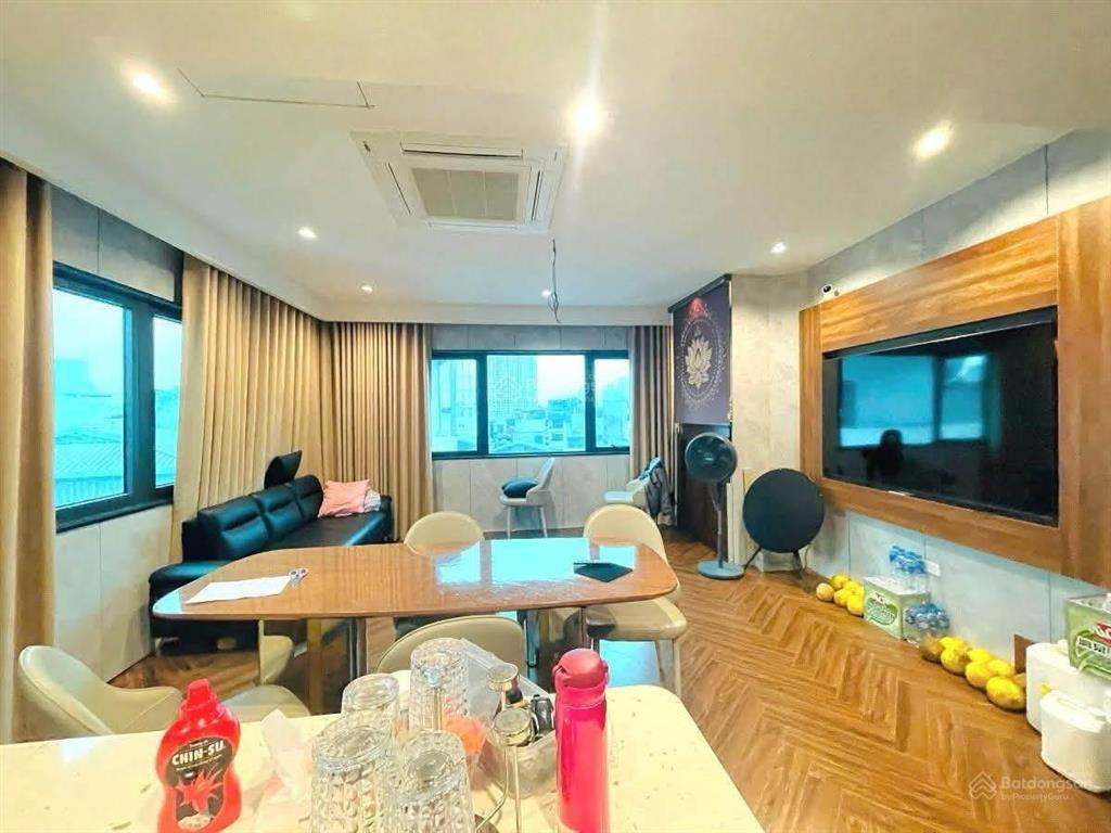 Cực hiếm! bán nhà mỹ đình, 14,3 tỷ, 8 tầng, thang máy, ô tô đỗ cửa, kinh doanh sầm uất ngày đêm