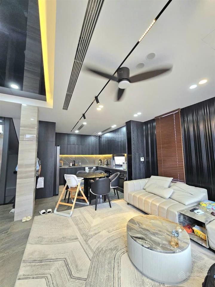 Bán nhà phố đào tấn, ba đình. nhà đẹp như biệt thự 5*, giá chỉ nhỉnh 27 tỷ, ô tô tránh, thang máy.
