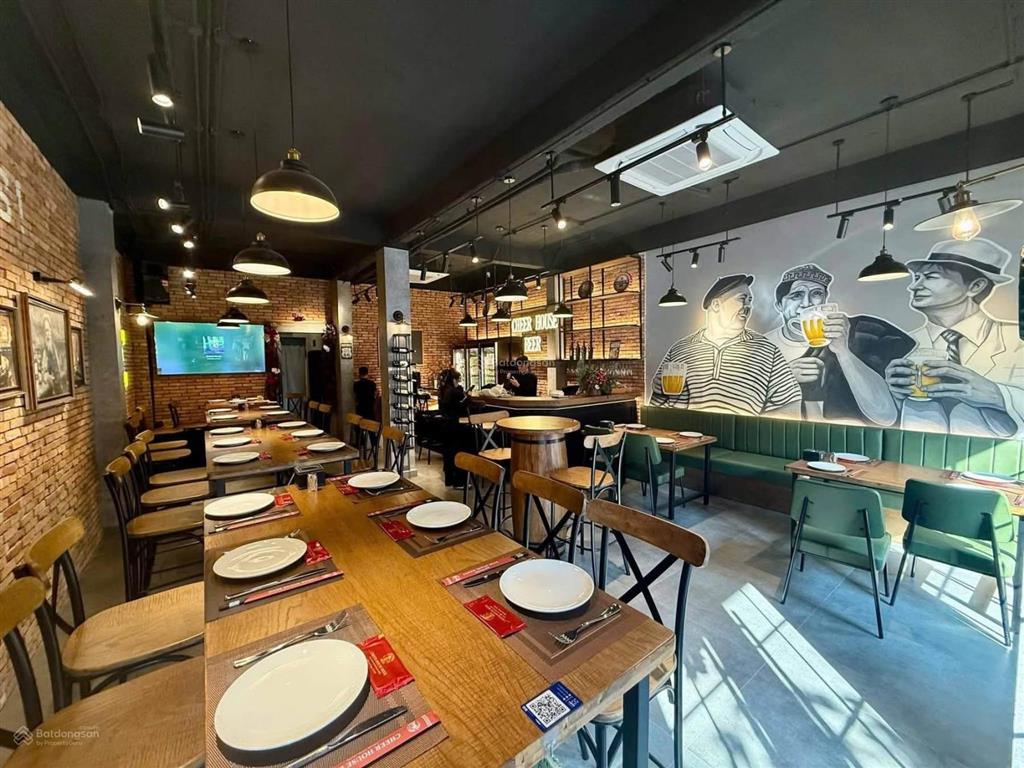 Giảm chào 20 tỷ, bán gấp shophouse, nhà phố thương mại mon city hàm nghi. 131m2, chỉ nhỉnh 40 tỷ