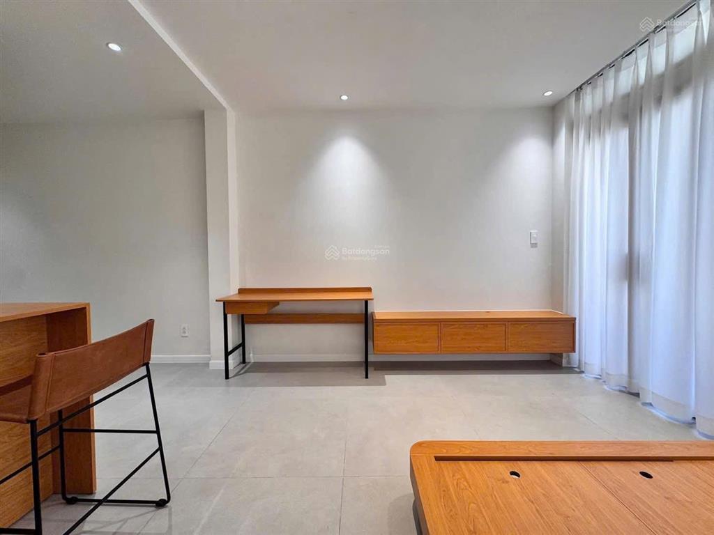 Căn hộ studio  thiết kế đẹp  ban công riêng ngay trung tâm an khánh quận 2