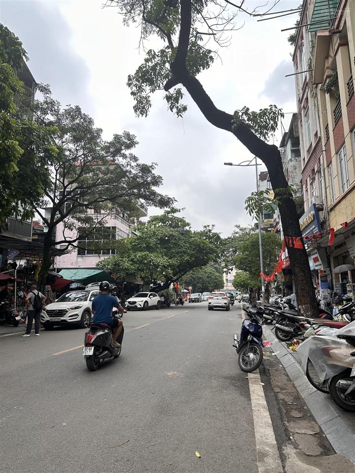 Siêu phẩm mặt phố hai bà trưng  lô góc mặt tiền 6.4m  quỹ đất hiếm giữa trung tâm
