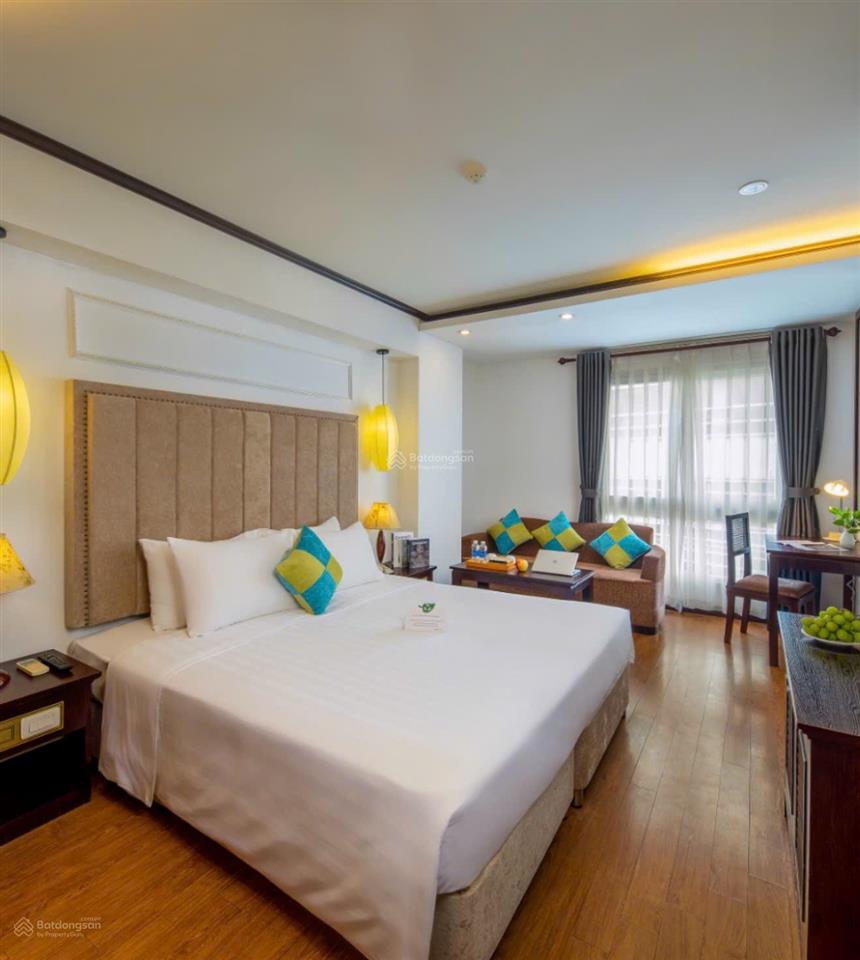 Bán khách sạn 13 tầng mặt phố quận ba đình view hồ tây đẳng cấp dòng tiền 450 triệu/tháng