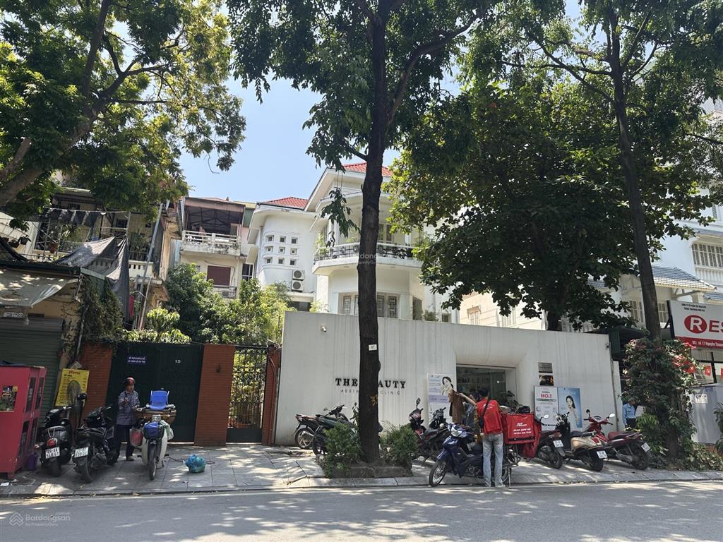 Cho thuê nhà mặt phố quận hai bà trưng  500m2  mt 20m