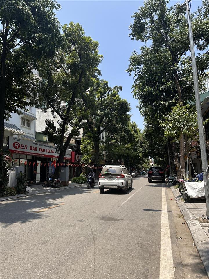 Cho thuê nhà mặt phố quận hai bà trưng  500m2  mt 20m