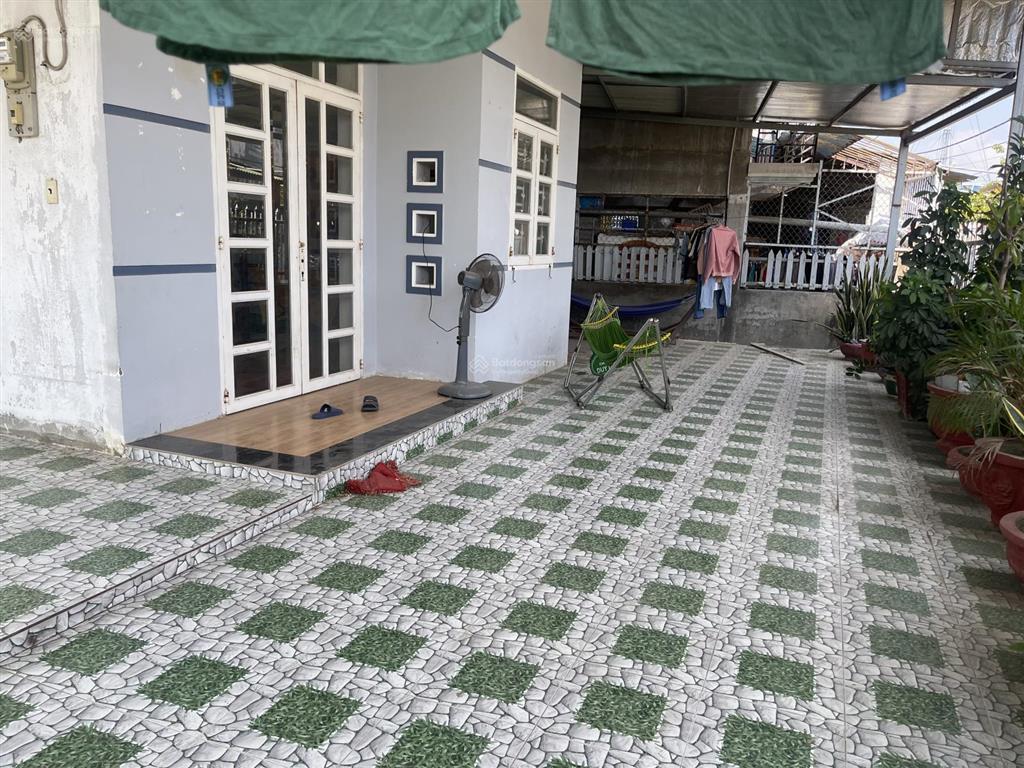 Bán nhà riêng tại an hải, ninh phư ninh thuận giá 1,5 tỷ, diện tích 366m2, đẹp, nhiều tiện ích hot!