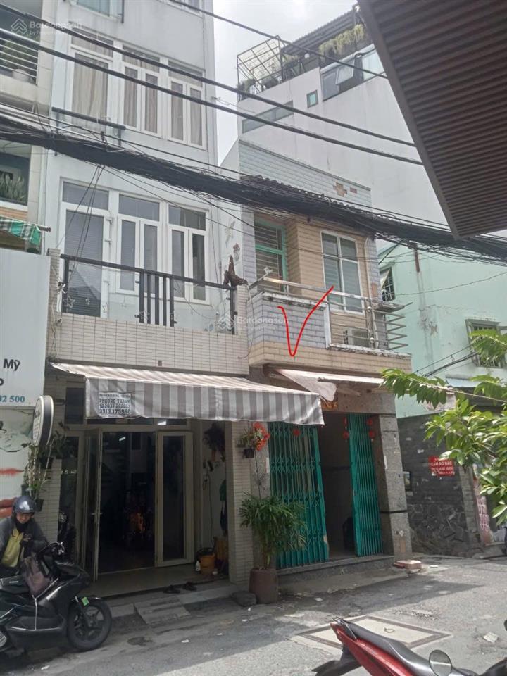 Bán nhà mặt tiền hẽ xe tải. khu sầm uất