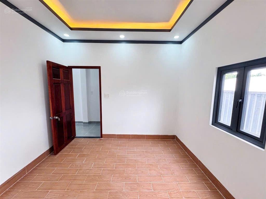 Nhà sẵn 3pn giá 1t190triệu  tân kiên, bình chánh