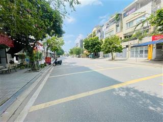 Siêu rẻ  siêu hiếm. liền kề văn phú 5 tầng, vị trí đẹp. dt 77,8 m2, mà giá chỉ 19 tỷ