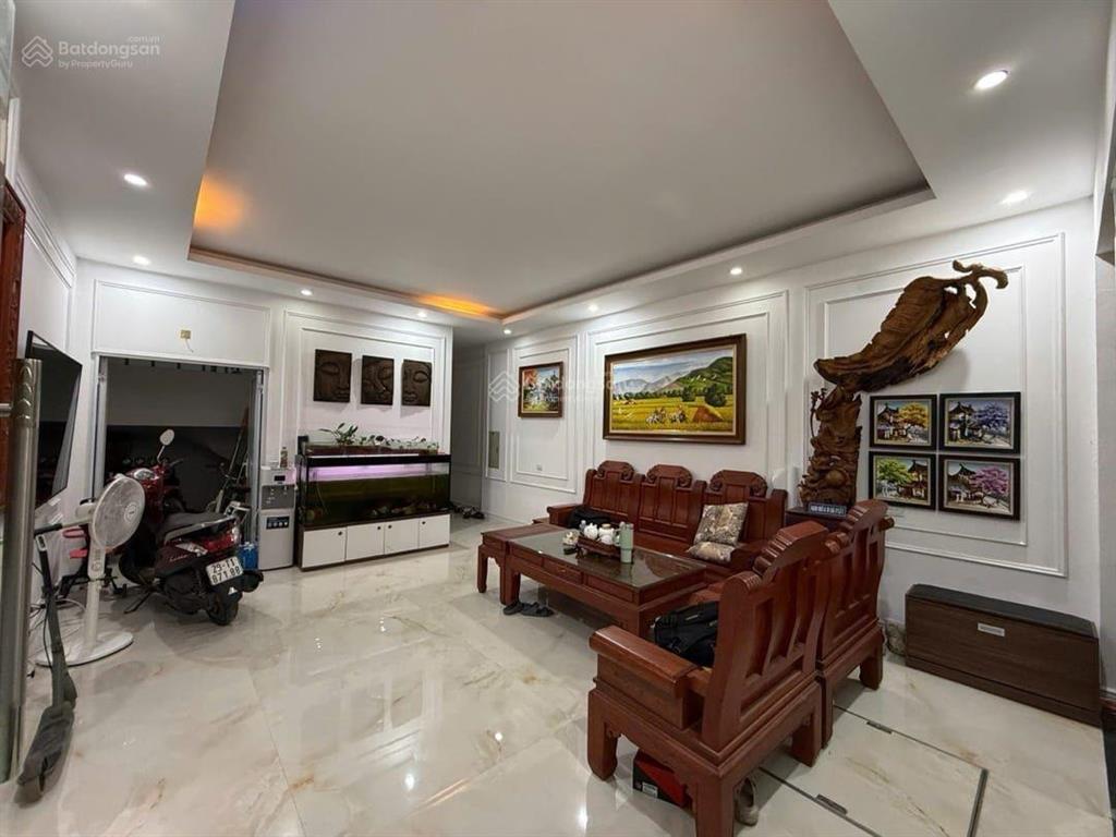 Lk văn phú, 7 tầng thang máy, vỉa hè rộng. giá hơn 19 tỷ