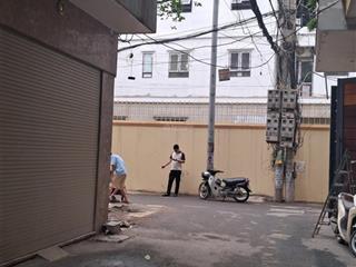 Chính chủ bán nhà cách mặt phố cầu am vài bước chân. ngô quyền hà đông
vị trí ô tô tránh  ô tô vào