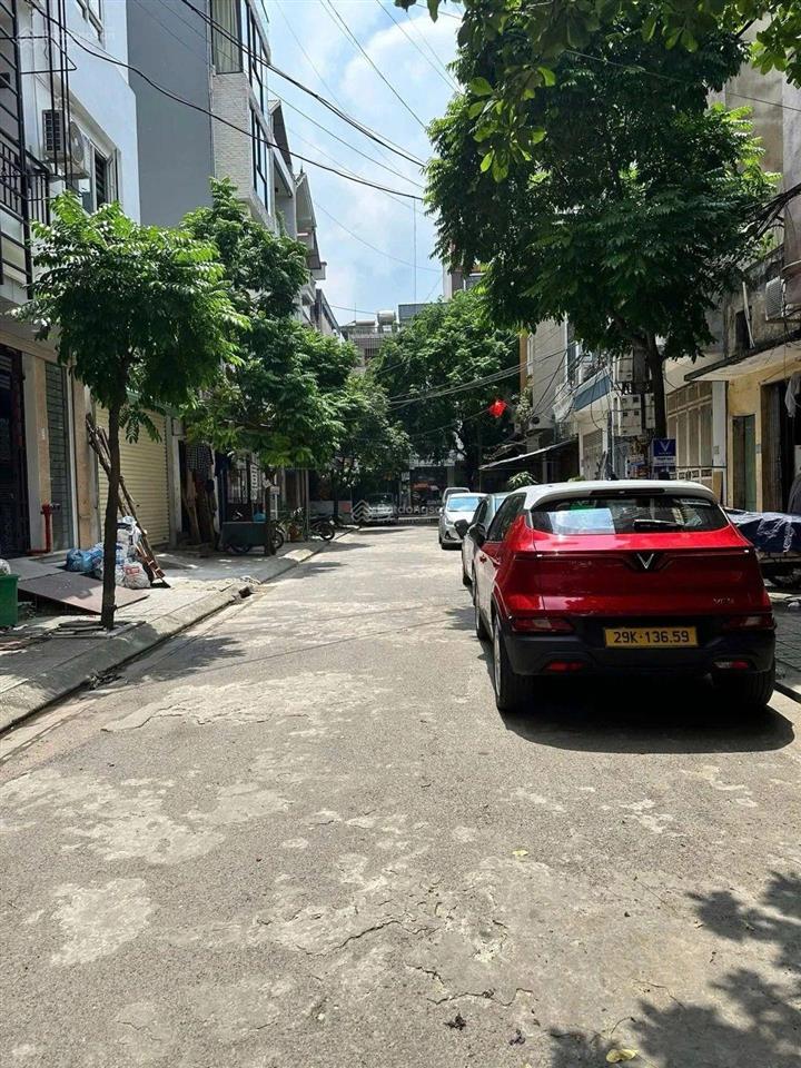 Hàng hiếm văn quán  phân lô  vỉa hè  ô tô tránh  kinh doanh  dt 35m2  giá tốt