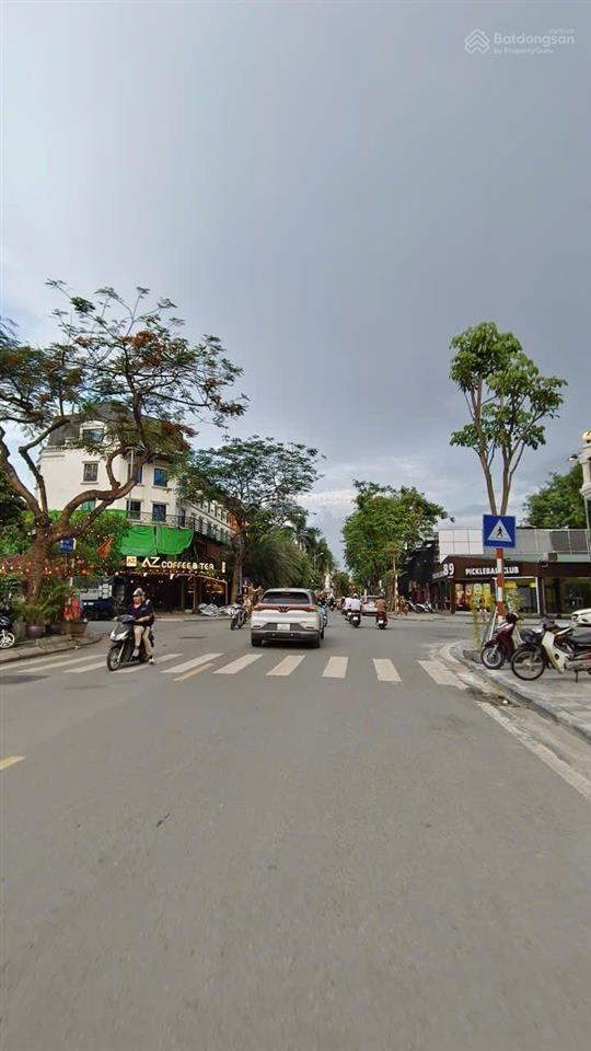 Duy nhất 1 căn giá đầu tư. ace phải thật nhanh nhez lacata văn phú. trục chính, kinh doanh