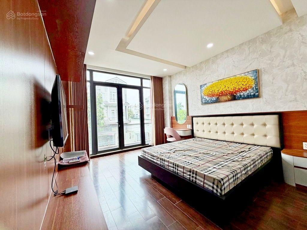 Mặt tiền 4 tầng ngang 7m đẹp lung linh kdc phong phú 5 giáp bến xe quận 8