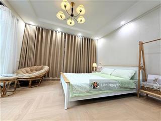 Cực hiếm! bán nhà lò đúc dưới 10 tỉ mà ô tô vào nhà, 30m2, 4 tầng, mặt tiền rộng 5.7m