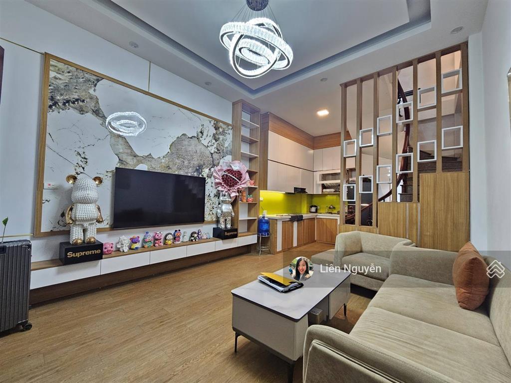 Cực hiếm! bán nhà phân lô lý nam đế, 36m2, 5 tầng, nhỉnh 17 tỷ, ô tô đỗ cửa, kinh doanh