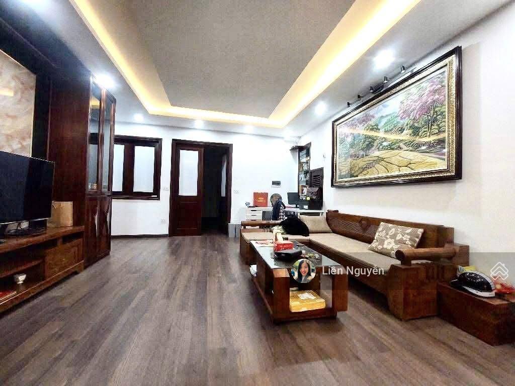 Giảm chào 1 tỉ! bán nhà mặt phố trung phụng, 50m2, 8 tầng, mặt tiền 4.2m, 33.5 tỷ, kd đỉnh