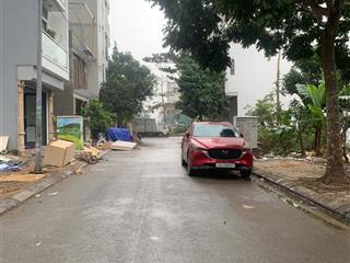 Bán đất phân lô kdt dương nội kinh doanh tốt, hạ tầng đẹp, đầu tư hiệu quả, 50m2 mt5m, giá 10.9 tỷ