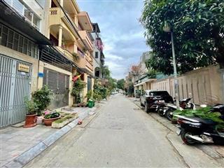 Bán nhà phố nguyễn khuyến  văn quán đường rộng oto đỗ gần, dân xây kiên cố, 5t3n, 30m2 giá 6.2 tỷ