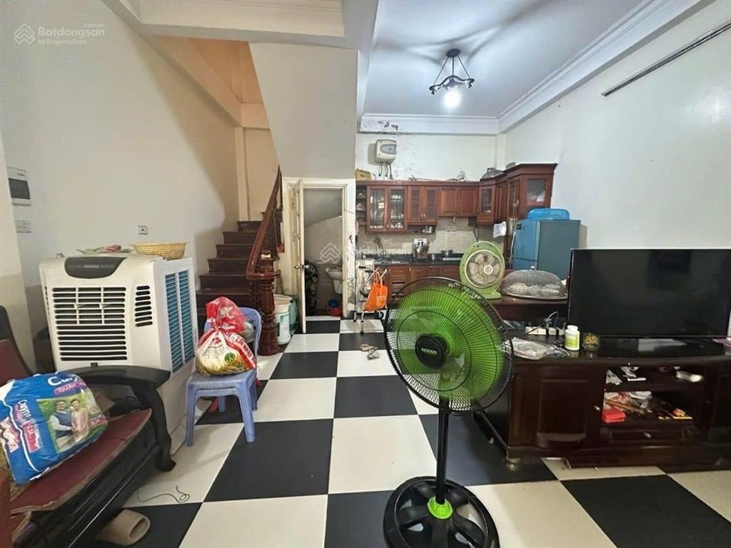 Bán nhà mỗ lao ngay làng việt kiều ô tô đỗ cổng tiện ích đầy đủ dân xây kiên cố 63m2, 12 tỷ