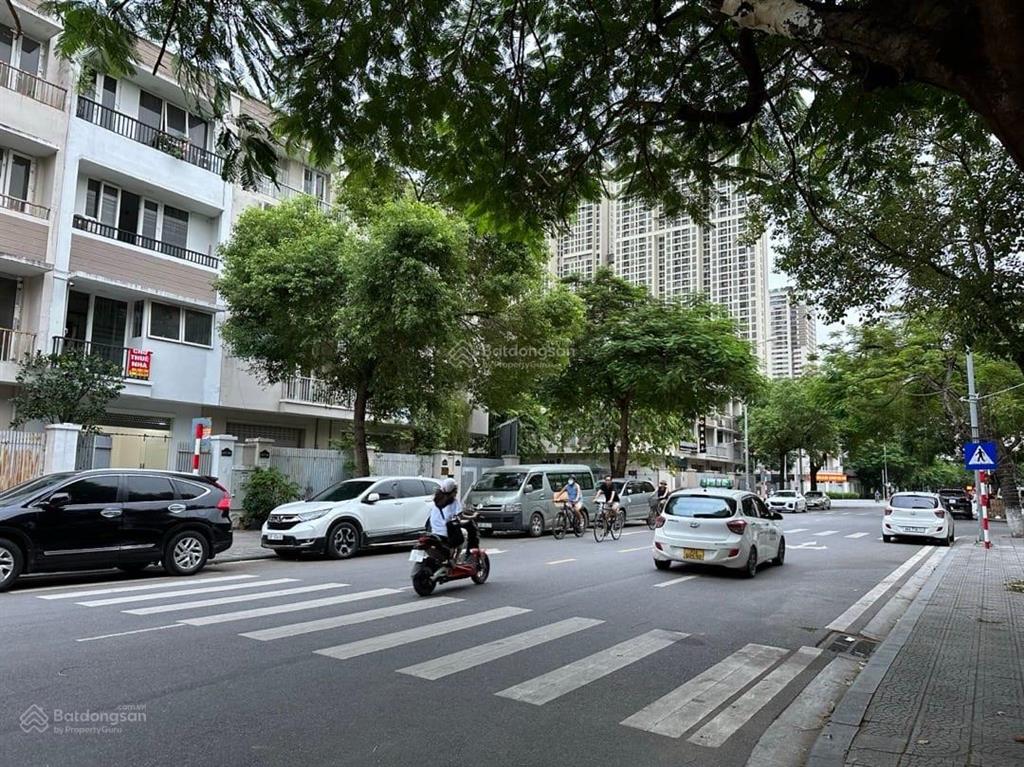 Bán đất kdv văn khê dọc bún trục kinh doanh vị trí đẹp giá đầu tư 50m2 nhỉnh 13 tỷ
