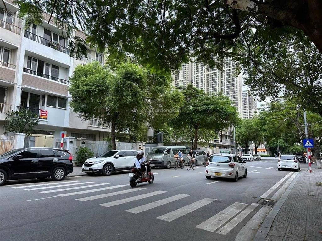 Bán liền kề kdt an hưng vị trí đẹp, kinh doanh tốt, giá đầu tư 83m2 5t nhỉnh 21 tỷ