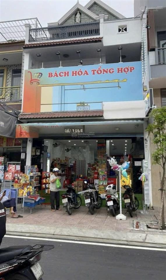 Kẹt tiền nên cô sáu cần bán gấp căn nhà đang cho thuê thu nhập 8tr/ tháng