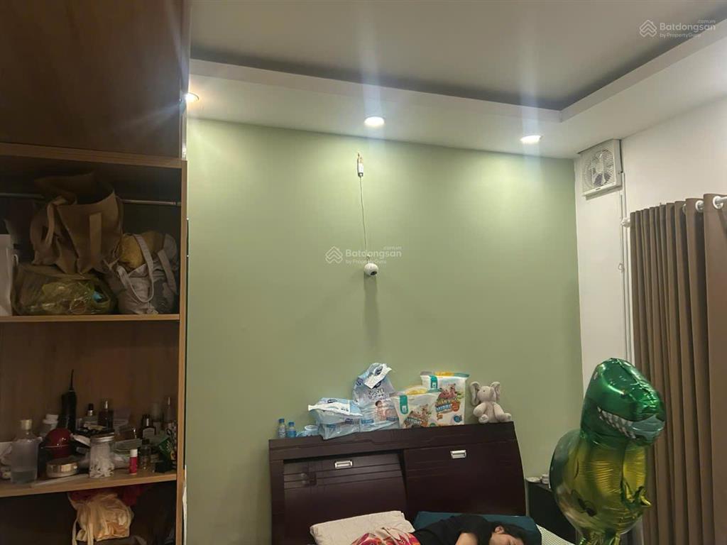 Bán cc 3 phòng ngủ lô to tầng 2, 107m2