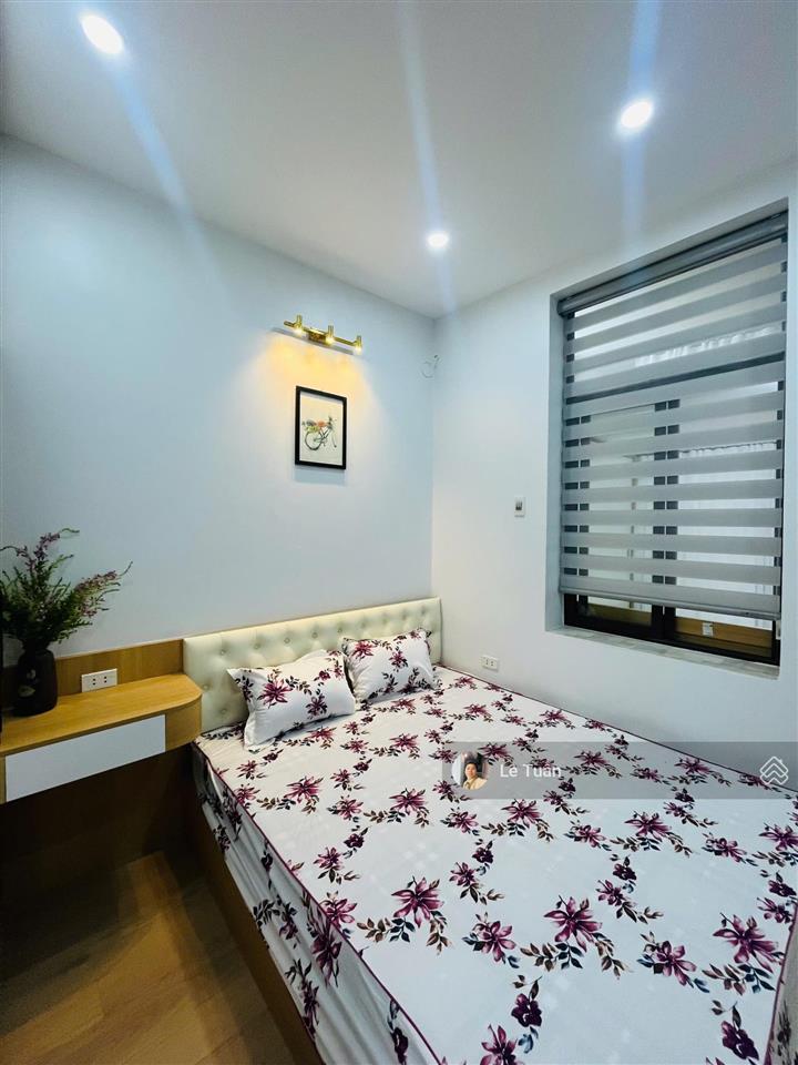 Bán tập thể trần cung, bệnh viện e 52m2 tầng 3 2 pn 1 gác xép chỉ 3.2 tỷ