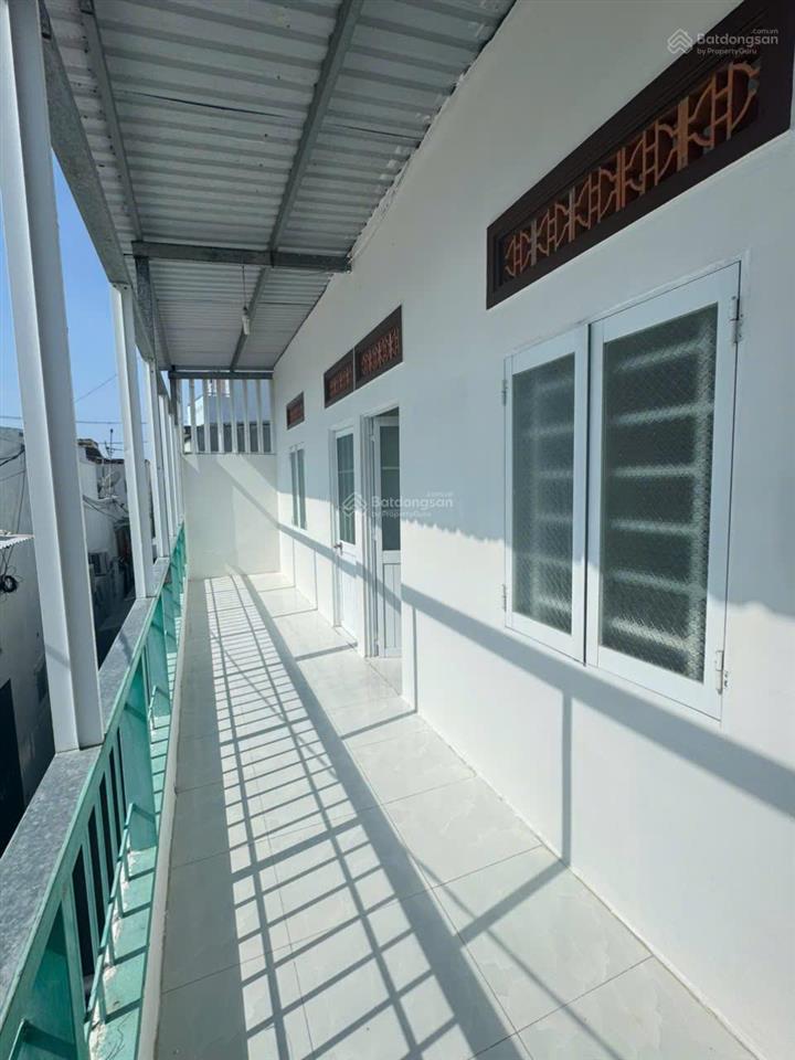Bán nhà 2 tầng cách biển phạm văn đồng  bắc nha trang  sd 100m2 3 phòng ngủ giá chỉ 2,99 tỷ
