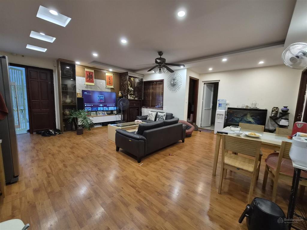 Căn 3 ngủ đẹp vp3 linh đàm 93m thoáng sáng sổ đỏ riêng nhỉnh 7 tỷ
