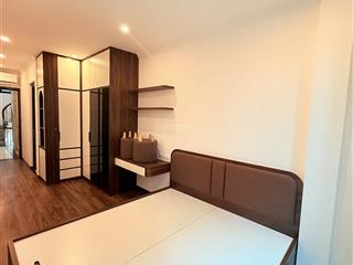Kim mã  trung tâm ba đình  vài bước ra phố.