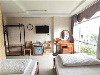 Hot  khách sạn 5 tầng 19 phòng mặt tiền ông ích khiêm dòng tiền ~200tr/tháng