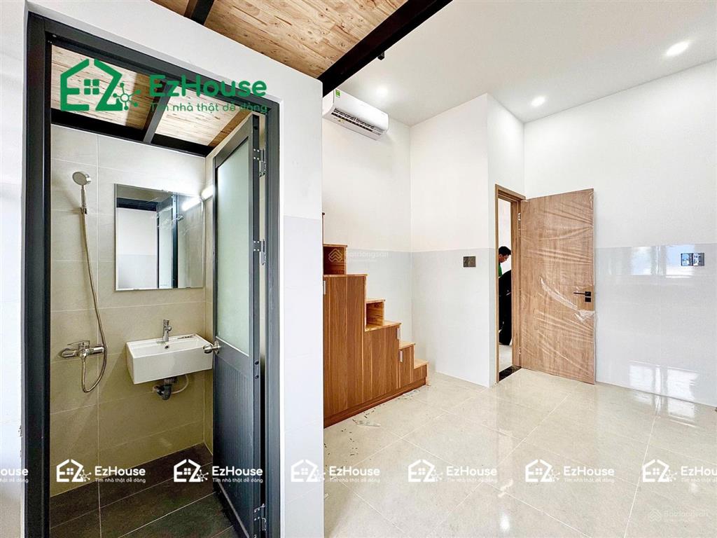 Khai trương duplex cửa sổ trời bancol, sẵn nội thất, thang máy, bốn xã