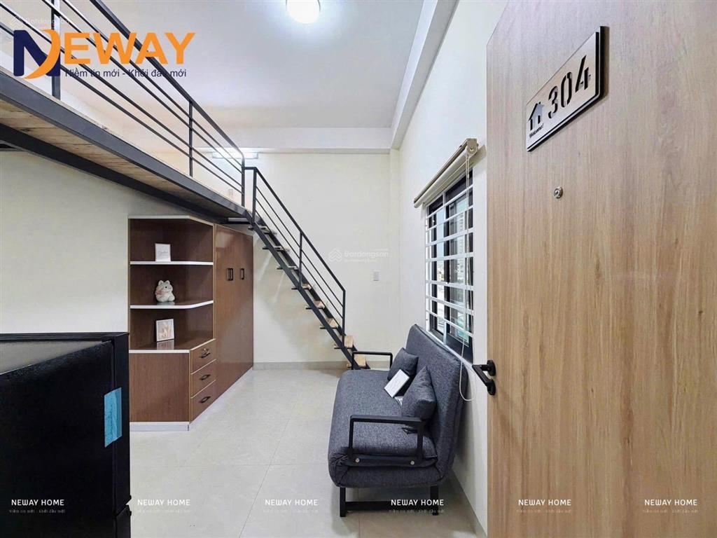 Duplex full nt, cửa sổ trời, tòa thang máy hầm xe, free giữ xe, ngay aeon tân phú