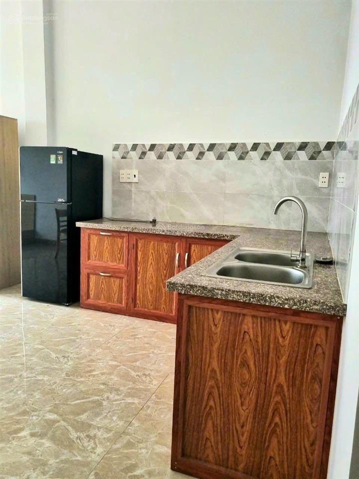 Căn hộ 35m² ban công full nt, free xe, ngay aeon tân phú, đại học công thương