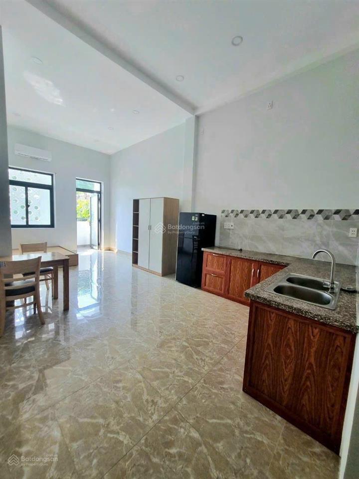 Căn hộ 35m² ban công full nt, free xe, ngay aeon tân phú, đại học công thương