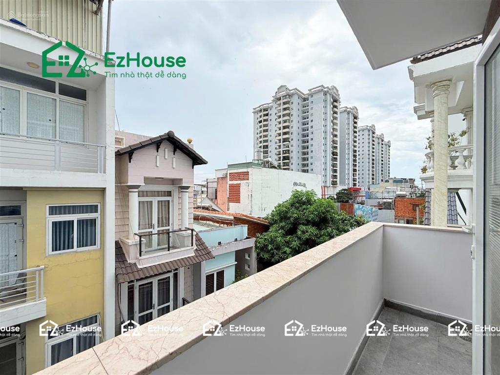 Căn hộ tách bếp full nt thang máymgrmới khai trươnggần đh văn hiếnâu cơ