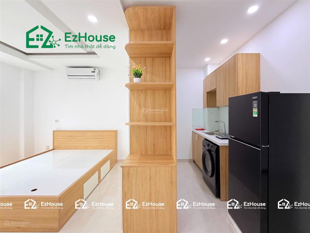 Căn hộ tách bếp full nt thang máymgrmới khai trươnggần đh văn hiếnâu cơ