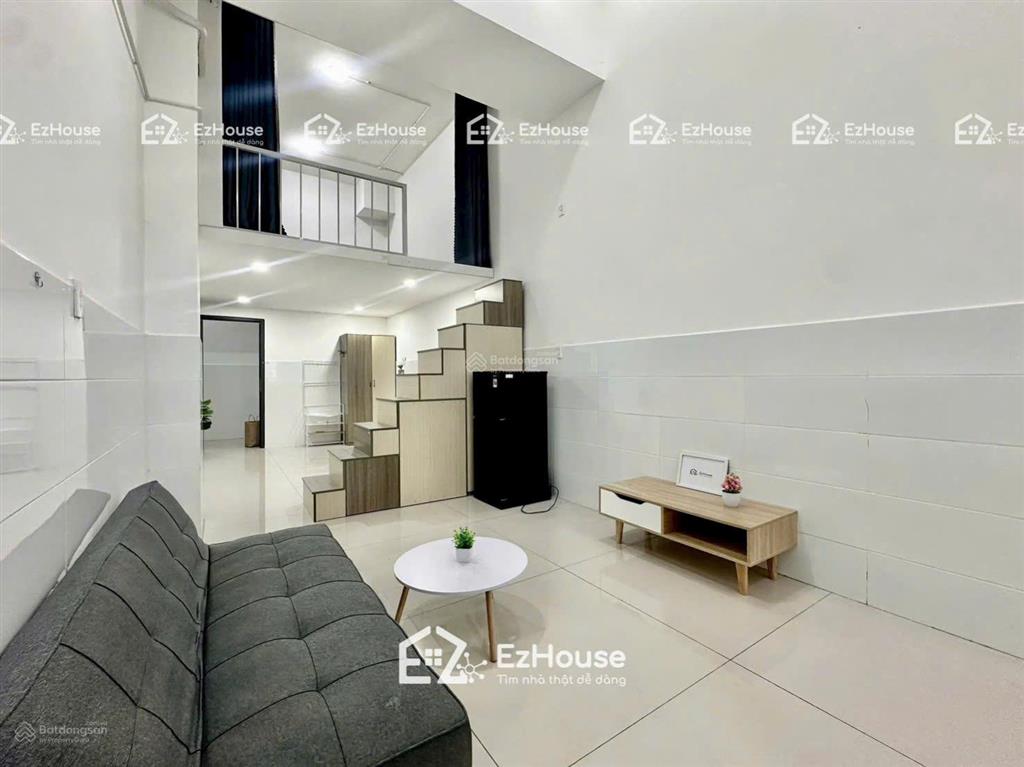 Trống sẵn căn hộ duplex gác cao  full nội thất  gần đầm sen  ở nhóm bạn gia đình