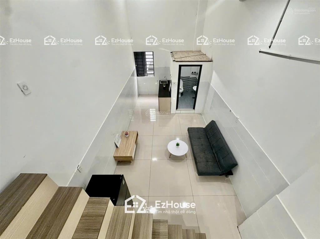 Trống sẵn căn hộ duplex gác cao  full nội thất  gần đầm sen  ở nhóm bạn gia đình