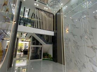 Nhà 5 tầng tặng full nội thất đường trần thị cờ, phường thới an, q12, dt 75m2 (4mx19m) có thang máy