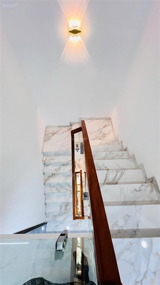 Gấp bán hạ hơn 600tr, nhà phố lửng 3 lầu xây mới. khu phân lô đường 12m thới an 16. chỉ nhỉnh 6 tỷ