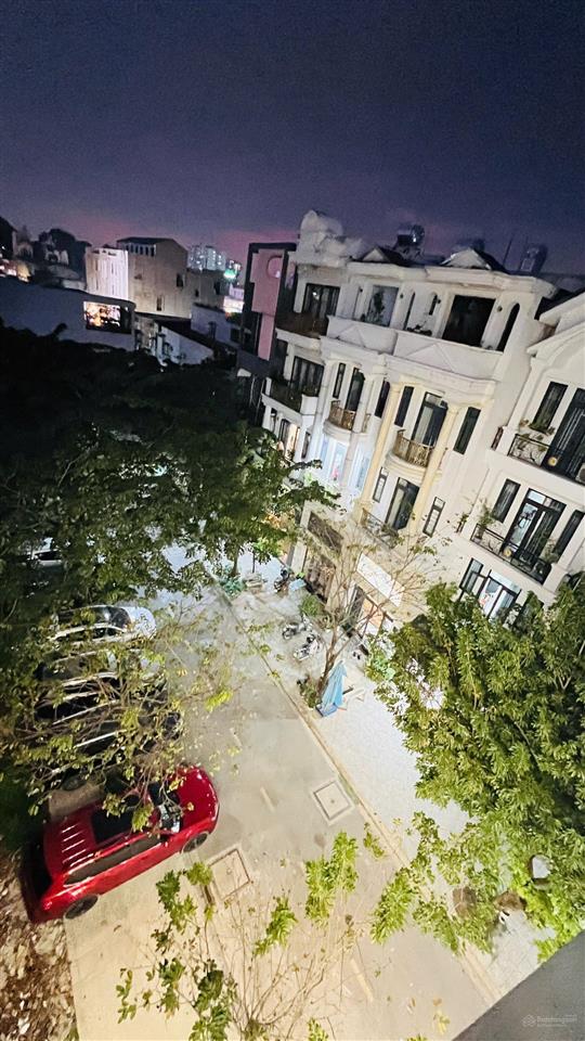 Gấp bán hạ hơn 600tr, nhà phố lửng 3 lầu xây mới. khu phân lô đường 12m thới an 16. chỉ nhỉnh 6 tỷ