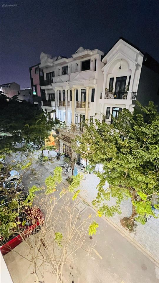 Gấp bán hạ hơn 600tr, nhà phố lửng 3 lầu xây mới. khu phân lô đường 12m thới an 16. chỉ nhỉnh 6 tỷ