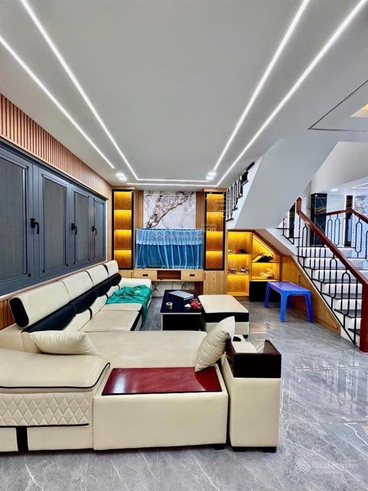 5.5x11mnhà phố 5 tầng khu phân lô thạnh xuân 22ngay chợ minh phát hẻm 8m hai oto né nhaunhỉnh 5t