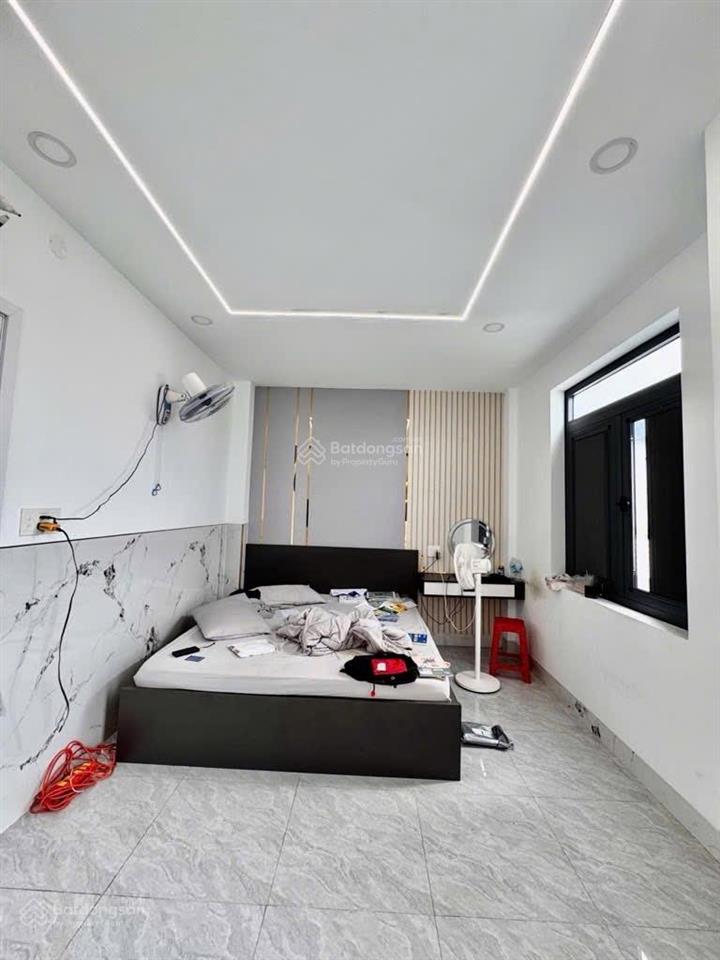 5.5x11mnhà phố 5 tầng khu phân lô thạnh xuân 22ngay chợ minh phát hẻm 8m hai oto né nhaunhỉnh 5t