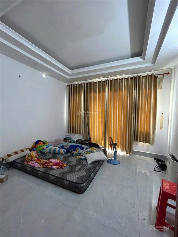 Giảm sốc 400tr  nhỉnh nhẹ 6 tỷ  nhà phố 4m x 20m. 4 tầng 1/ ngắn hẻm 6m tân chánh hiệp 25