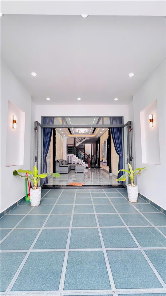 Tầm tiền nhỉnh 6 tỷ tìm đâu căn nhà phố 4*20m, 3 tầng hẻm 6m thông đường trần thị cờ, quận 12!!!