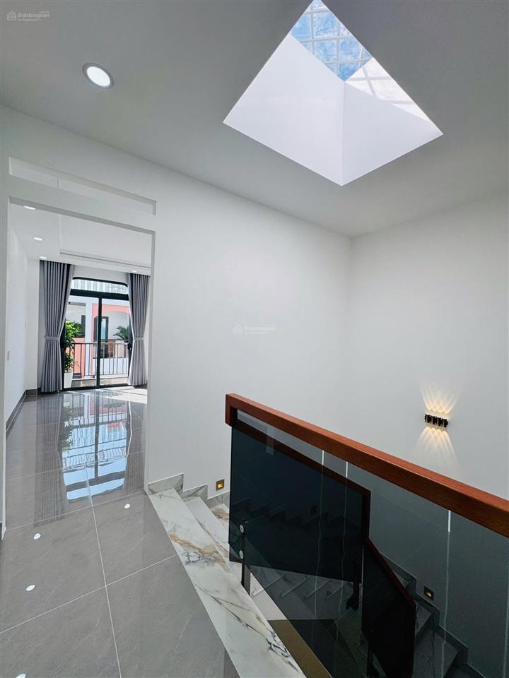 Nhỉnh 6 tỷ  sở hữu ngay căn nhà 5 tầng xây mới 100%  1/ hẻm 6m khu phân lô đồng bộ thạnh xuân 25